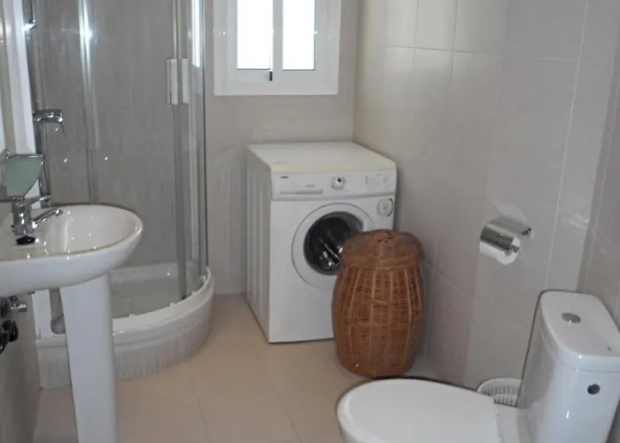 Palmeras 8 Menyber Apartment Nerja