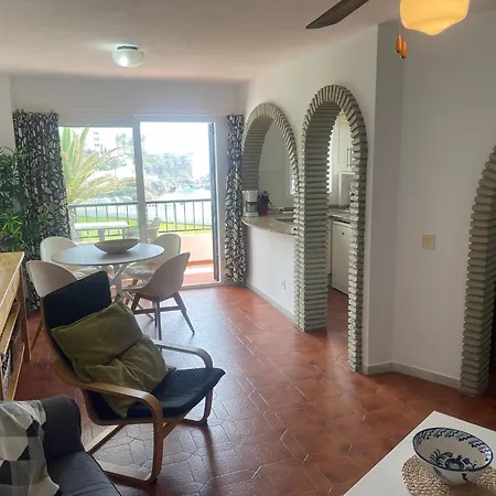 Palmeras 8 Menyber Apartamento