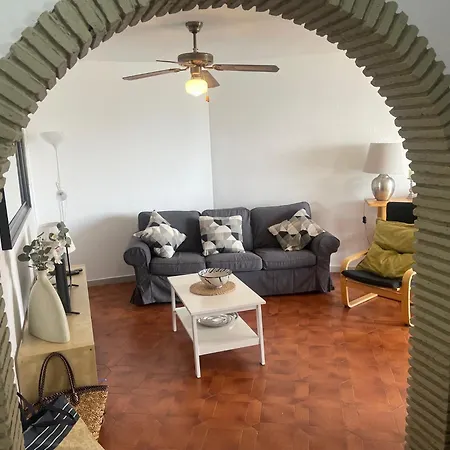 Palmeras 8 Menyber Apartamento *